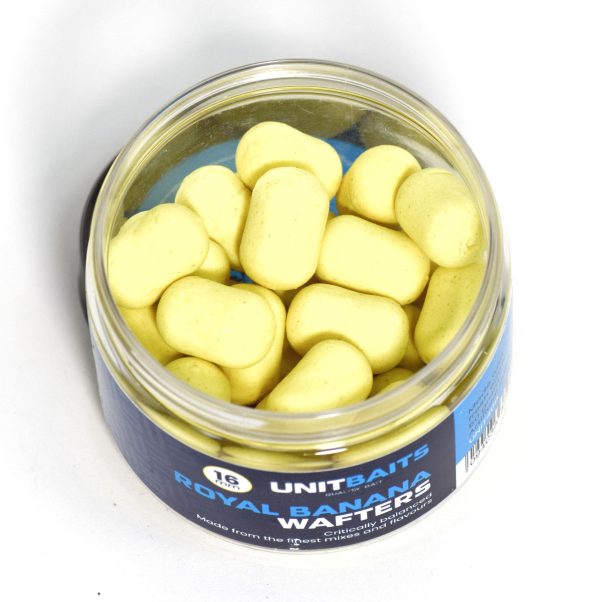 Wafters Royal Banana van UNIT Baits staat garant voor kwalitatief hoogwaardig haakaas. Wij hebben voor ieder type boilies bijhorende wafters met dezelfde smaak. Deze wafters hebben een zeer subtiel drijfvermogen, zinken op een grote haak en zijn gekleurd, getopt met een flavour en hebben de vorm van een dumbell.